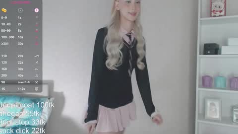 Snapshot of vickyfuckingdoll chatting on March 2026 02:59:01 AM vickyfuckingdoll online show from March 2026 02:59:01 AM