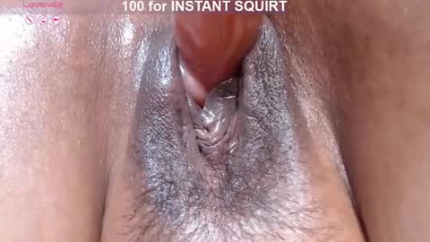 vickytera777 online show from October 2025 02:48:01 PM