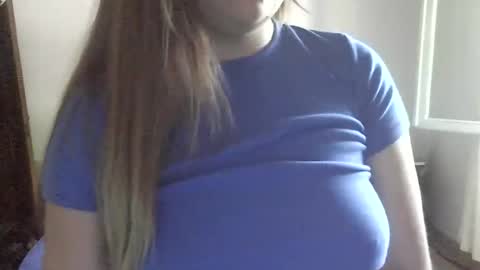 VICKY online show from January 2025 07:39:01 PM