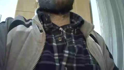 VictorHume online show from December 2024 10:42:02 PM