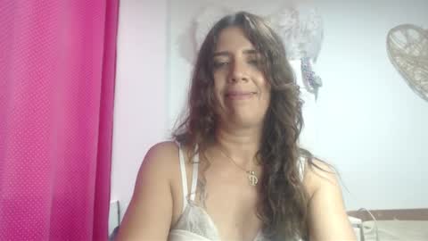 Hi guys   Im victoria  Be the one who can control me in PVT online show from February 2025 09:46:02 PM
