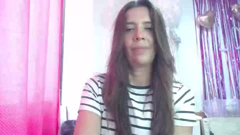 Hi guys   Im victoria  Be the one who can control me in PVT online show from February 2025 04:55:01 PM