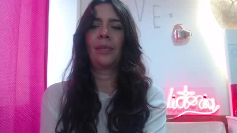 Hi guys   Im victoria  Be the one who can control me in PVT online show from March 2025 04:28:02 PM