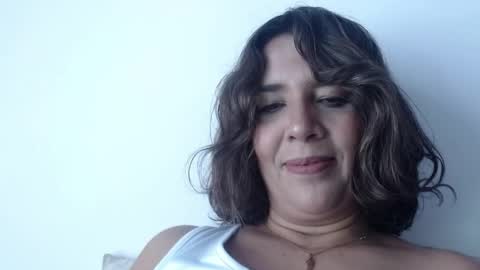 Snapshot of victoria25_meester chatting on April 2026 02:20:01 PM Hi guys Im victoria Be the one who can control me in PVT online show from April 2026 02:20:01 PM