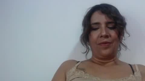 Snapshot of victoria25_meester chatting on April 2026 09:08:01 PM Hi guys Im victoria Be the one who can control me in PVT online show from April 2026 09:08:01 PM