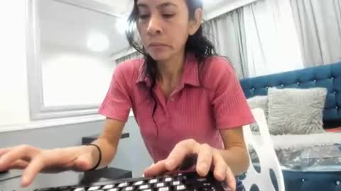 Victoria  grey  online show from April 2026 08:04:02 PM