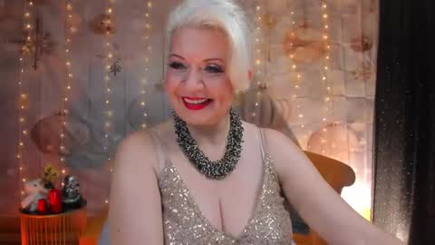 Snapshot of victoria_dior chatting on January 2025 06:43:01 PM diorvictoria9 online show from January 2025 06:43:01 PM
