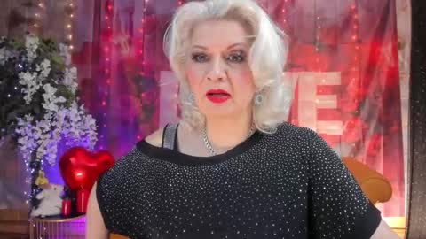 Snapshot of victoria_dior chatting on February 2025 06:33:01 PM diorvictoria9 online show from February 2025 06:33:01 PM