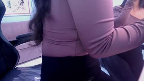 Victoria online show from October 2025 01:31:02 PM