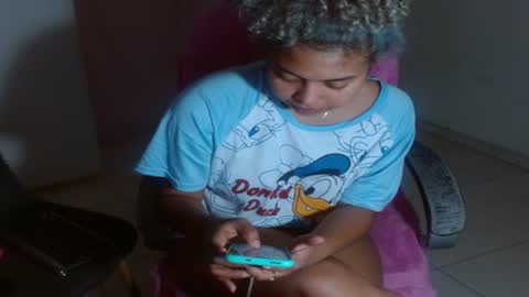 Snapshot of victoria_miler chatting on December 2024 05:21:02 PM VICKY online show from December 2024 05:21:02 PM