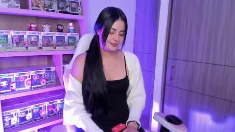 Snapshot of victoria_se chatting on May 2026 04:19:01 AM Victoria online show from May 2026 04:19:01 AM