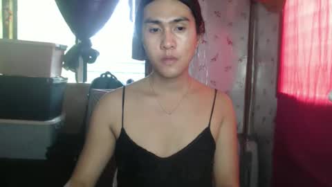 Snapshot of victoria_secret_69 chatting on February 2026 03:27:02 AM BEATHY online show from February 2026 03:27:02 AM