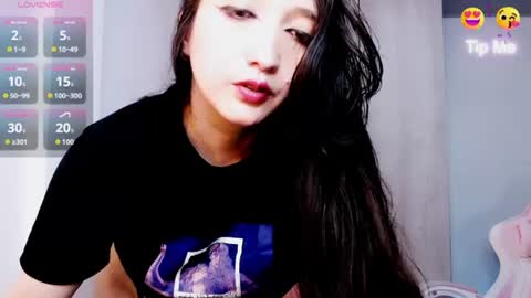 Snapshot of victoria_smile_ chatting on June 2026 08:51:02 PM Victoria online show from June 2026 08:51:02 PM