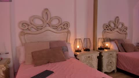 Snapshot of victoria_vallejo chatting on January 2025 03:34:02 AM victoria  online show from January 2025 03:34:02 AM