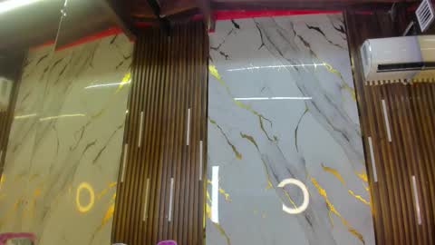 Victoria  online show from January 2026 08:00:01 PM