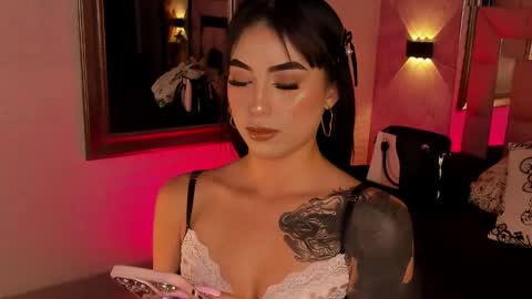 VICTORIA online show from February 2025 07:48:02 PM