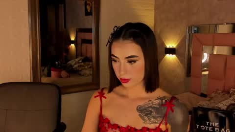 VICTORIA online show from February 2025 10:53:02 PM