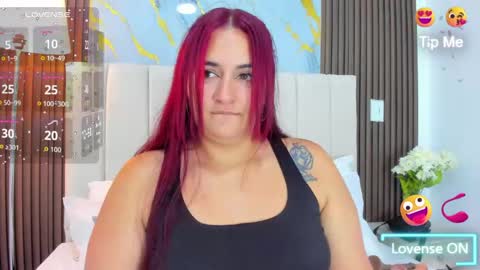 Snapshot of victoriaguzman_ chatting on April 2026 05:17:02 PM Victoria online show from April 2026 05:17:02 PM