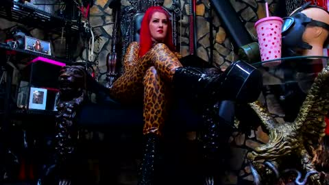 Victoria Heller online show from March 2025 07:26:02 AM