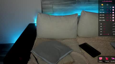 Victoria online show from February 2025 11:36:02 PM