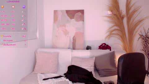 Victoria online show from April 2026 03:45:01 AM