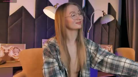 Snapshot of victorialight chatting on May 2026 06:41:02 AM Victoria online show from May 2026 06:41:02 AM