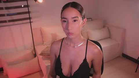 Victoria online show from October 2025 11:47:02 PM