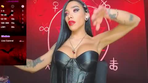 Victoria Vampire online show from November 2025 11:27:02 PM