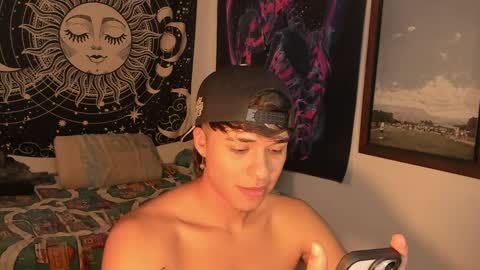 Victorino Jhonson online show from December 2024 05:23:02 PM