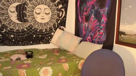 Victorino Jhonson online show from January 2025 04:24:01 PM