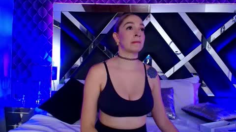 victtoria lee online show from October 2025 07:14:01 PM