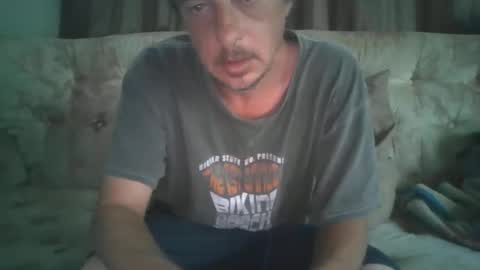 Snapshot of vids1977 chatting on September 2025 01:23:02 PM vids1977 online show from September 2025 01:23:02 PM