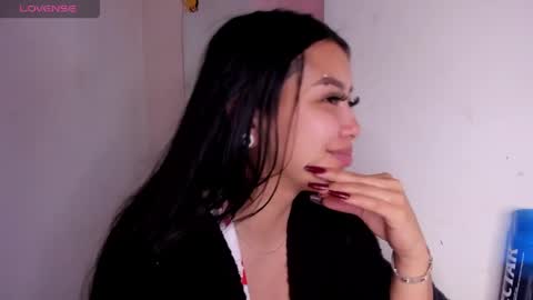 Snapshot of viioleett_cum chatting on June 2026 03:01:02 PM viioleett_cum online show from June 2026 03:01:02 PM