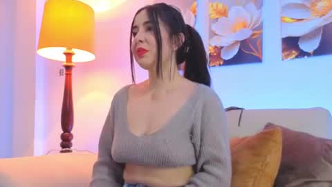 Snapshot of viiolet_collins chatting on July 2026 11:09:02 PM VIOLET online show from July 2026 11:09:02 PM