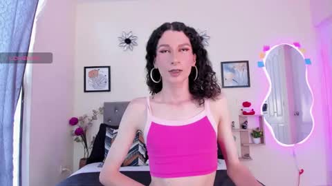 Violet online show from October 2025 03:02:02 PM