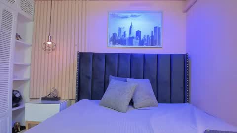 Snapshot of viiolett_lee chatting on October 2025 08:42:01 PM Viiolett online show from October 2025 08:42:01 PM