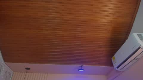 Snapshot of viiolett_lee chatting on November 2025 08:07:01 PM Viiolett online show from November 2025 08:07:01 PM