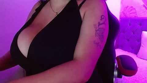 viioleta online show from February 2025 12:36:02 PM