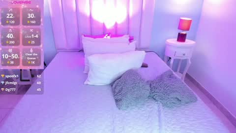 Violet online show from January 2025 04:13:01 PM