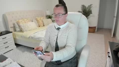 Ukrainian-woman online show from June 2026 11:16:02 AM