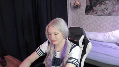 Snapshot of vikapowers chatting on December 2024 08:51:02 PM vikapowers online show from December 2024 08:51:02 PM