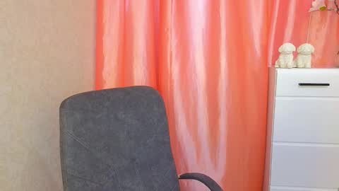 Vika online show from November 2025 09:42:02 AM