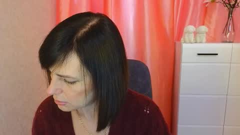 Vika online show from November 2025 10:37:01 AM