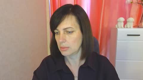 Vika online show from November 2025 09:52:01 AM