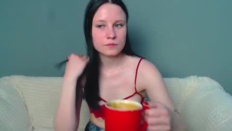 Snapshot of viki_kelt chatting on March 2025 03:13:02 AM Viki Kelt online show from March 2025 03:13:02 AM