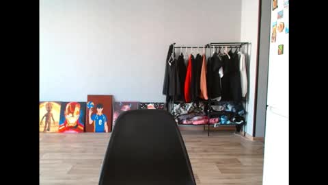 Snapshot of viki_kelt chatting on September 2025 01:49:01 AM Viki Kelt online show from September 2025 01:49:01 AM