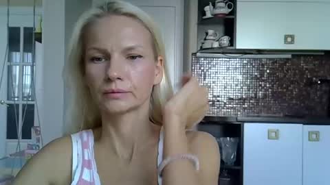 Snapshot of viki_loun5 chatting on October 2025 07:49:01 AM viki_loun5 online show from October 2025 07:49:01 AM