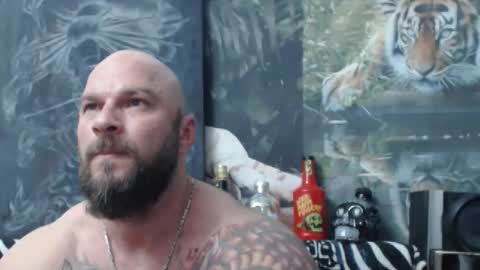 Snapshot of viking_me chatting on April 2026 05:34:01 PM viking online show from April 2026 05:34:01 PM