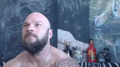 Snapshot of viking_me chatting on May 2026 07:06:01 AM viking online show from May 2026 07:06:01 AM