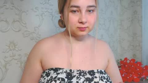 Snapshot of vikiwaitingforyou chatting on June 2026 09:04:02 AM Vitoria online show from June 2026 09:04:02 AM
